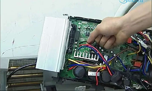 叶城美的空调电话是多少